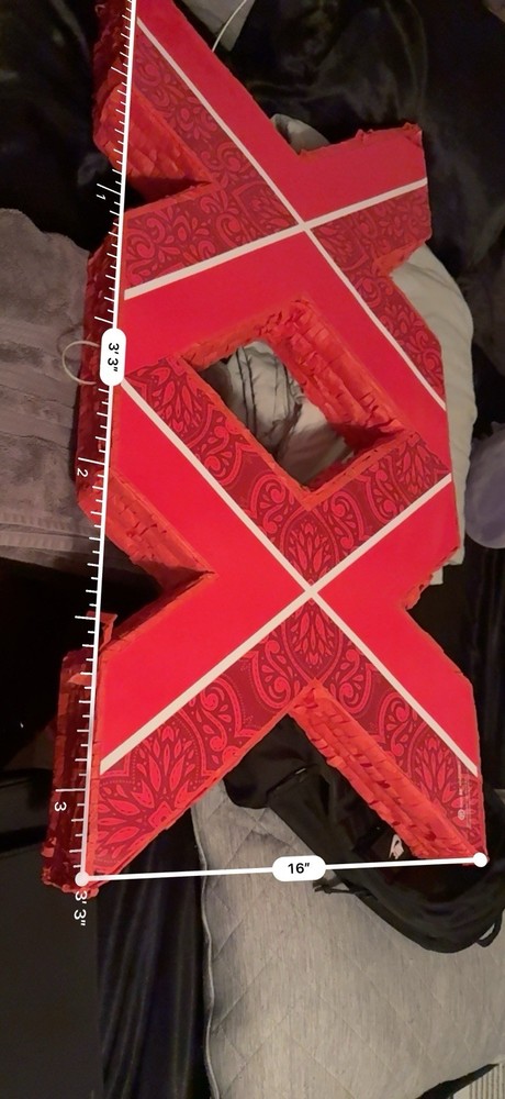 Dos Xx Piñata