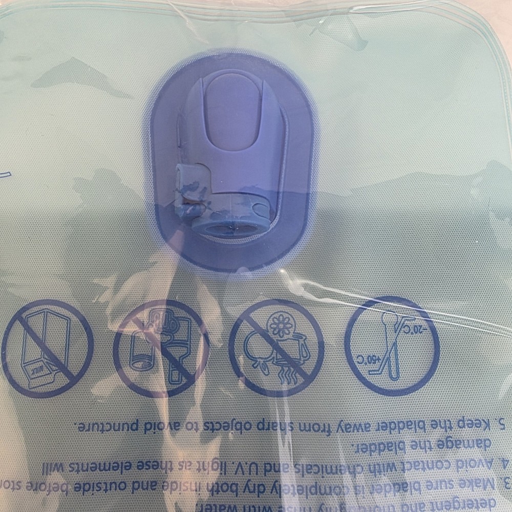 MothyBot Hydration Pack Backpack 2L Bladder Hiking Camping Blue Reflective