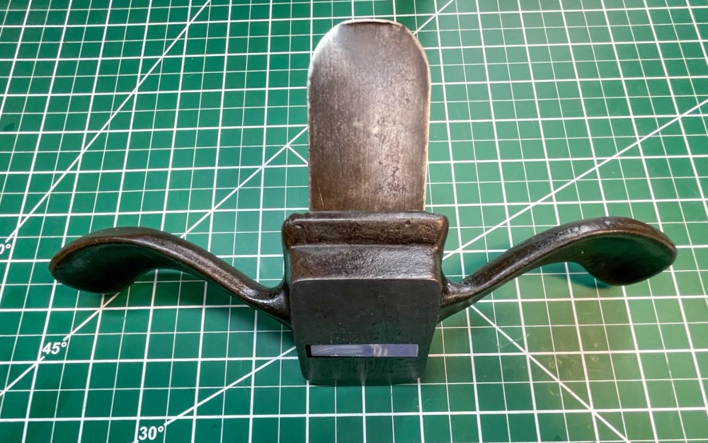Gull Wing Cast Iron Spokeshave