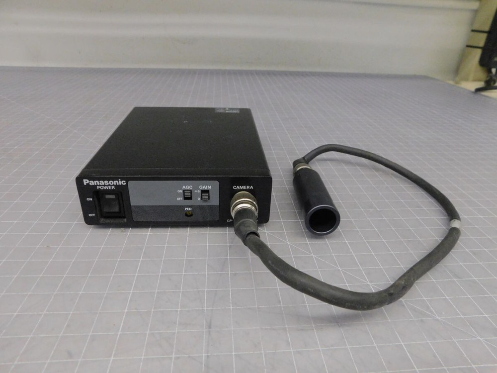 PANASONIC MS112 CCD CAMERA WITH CONTROL M5944
