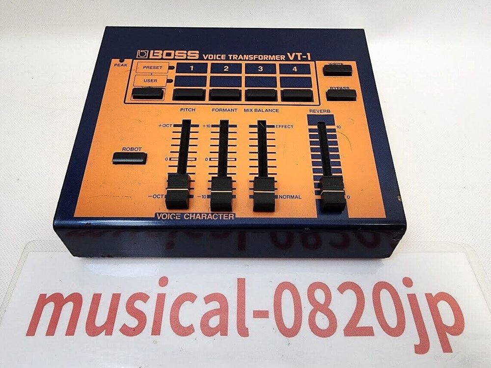 BOSS VT-1 VOICE TRANSFORMER Formant Shifter Vocoder Effects