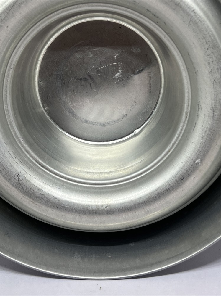 Vintage West Bend Easy-Out Aluminum Ring Mold