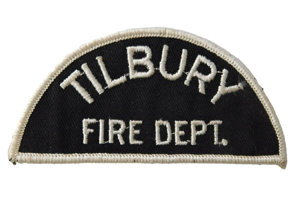 TILBURY FIRE DEPARTMENT VINTAGE PATCH SHOULDER CREST ONTARIO CANADA EMS