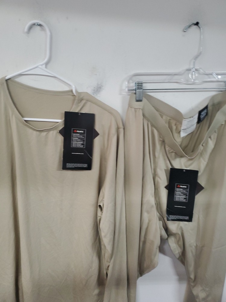 level 1 Silk Thermal Top Large Regular Bottom Set tan under new tags