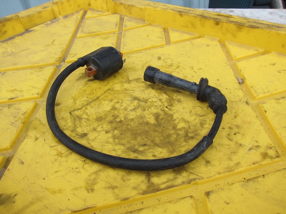 2001 Suzuki SV650 OEM ENGINE COIL