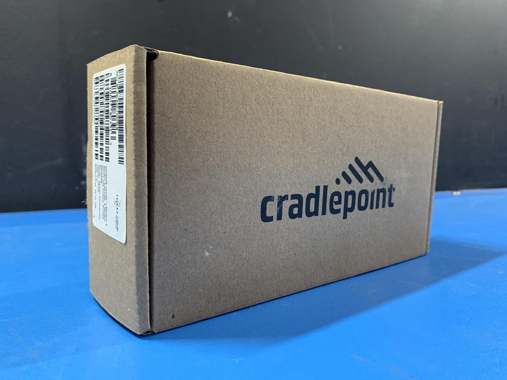 Cradlepoint Technology MC400-1200M-B Modular Modem Silver