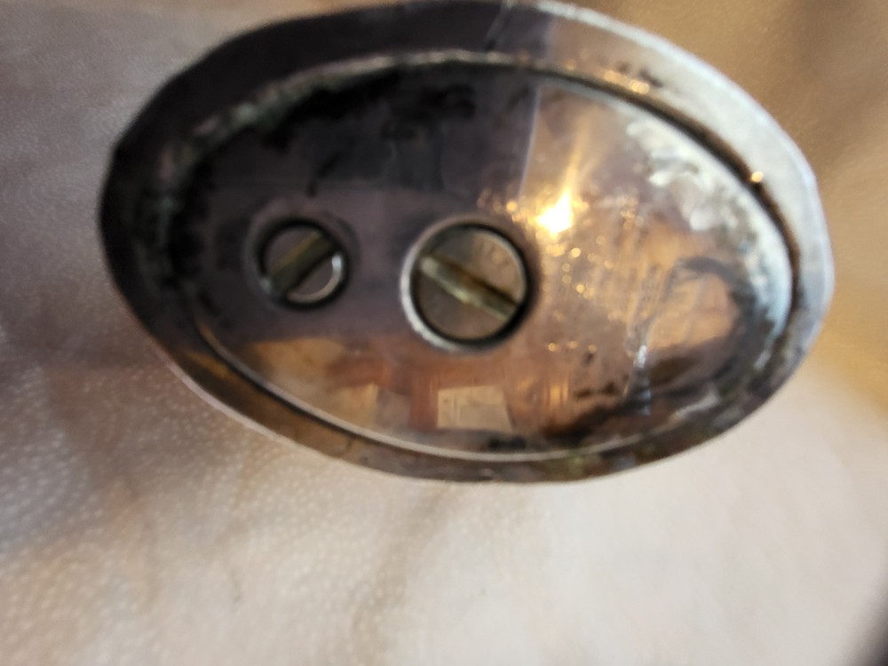 Ronson Crown Silver 2.5 X 3 In Table Lighter