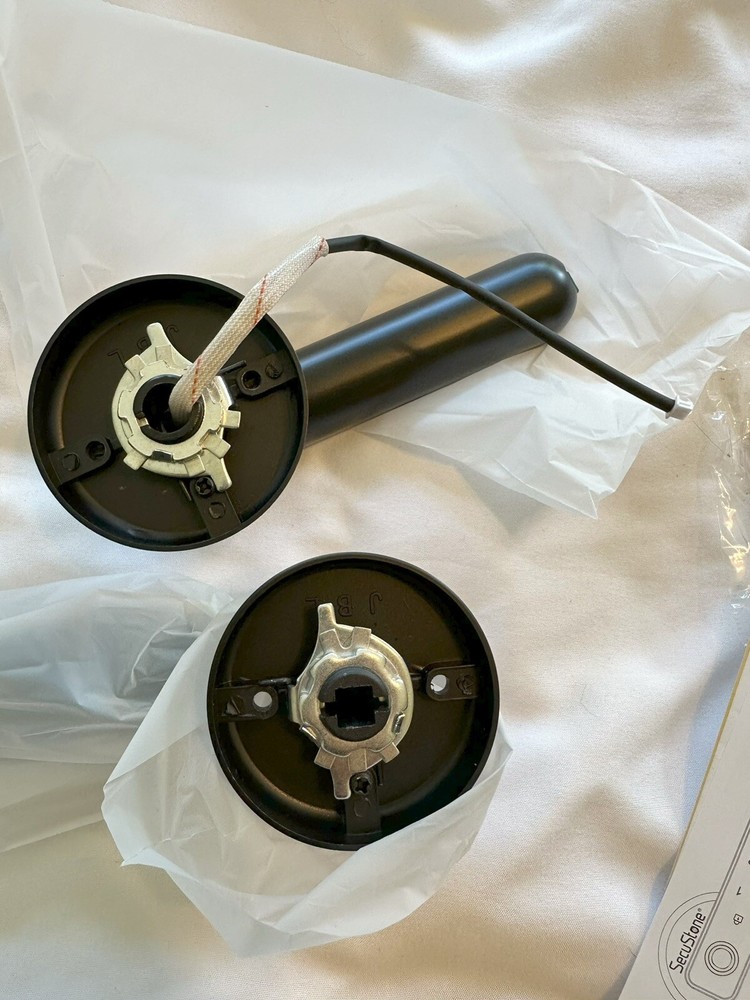 Secustone Fingerprint Smart Lock Biometric Keyless Passcode Open Box