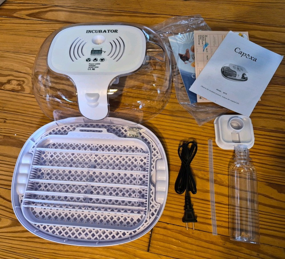 16-Eggs Digital Incubator , New Open Box.