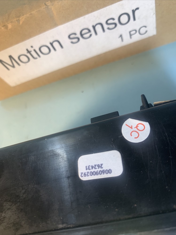 Intertek Motion Sensor 3099763 - Time and Sensitivity Adjustment - 3 Wire