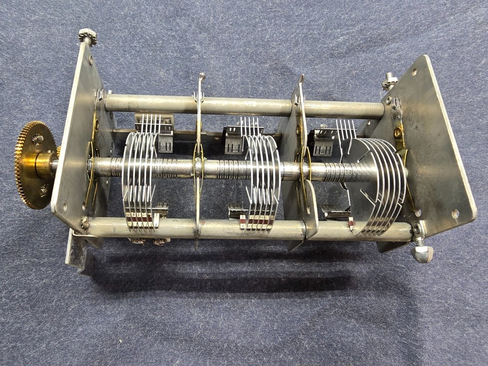 Hammarlund HQ - 180 Ham Radio Receiver Part - Main Tuning Variable Capacitor