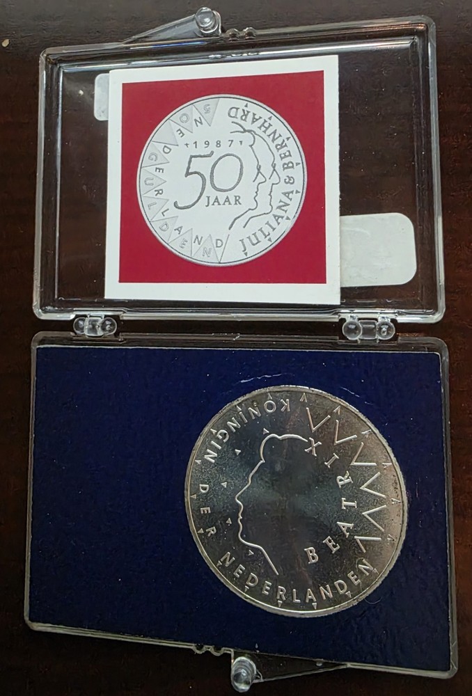 1987 NETHERLANDS 50 JAAR SILVER COIN