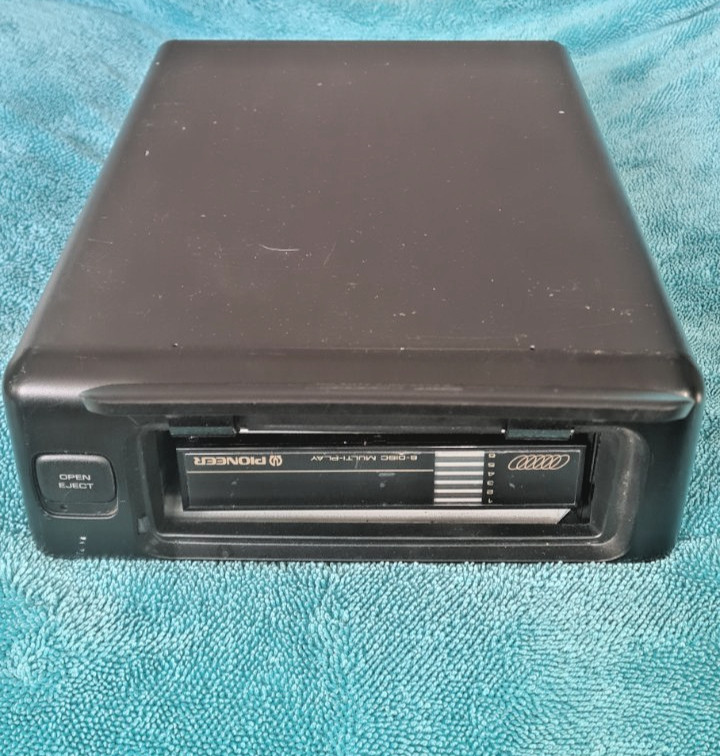 PIONEER CD CHANGER CDX M9100 CAR 6 DISC MULTI PLAYER (UNTESTED)
