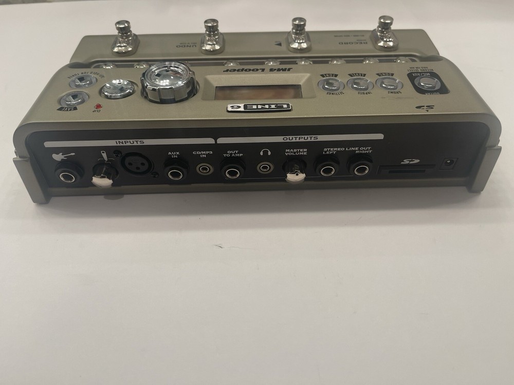 Line 6 JM4 Looper Loop Sampler Guitar Effect Pedal + Power Supply