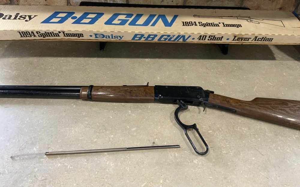 Daisy 1894 Spittin' Image Lever Action NON WORKING BB Rifle W/Original Box READ