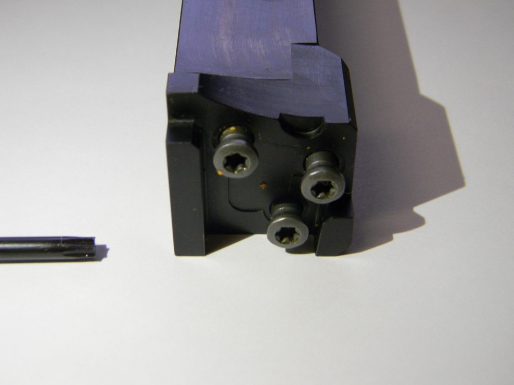Hertel Indexable Grooving Cutoff Toolholder 25mm Max DOC 3000212