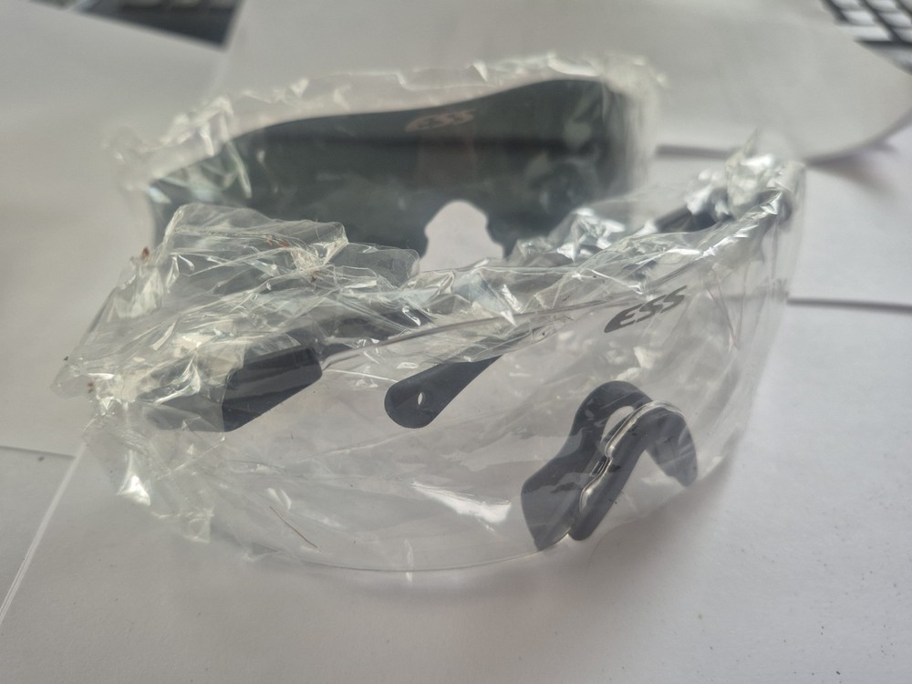 ESS Glasses ICE 2.4 Eyeshield w/ 2 lenses