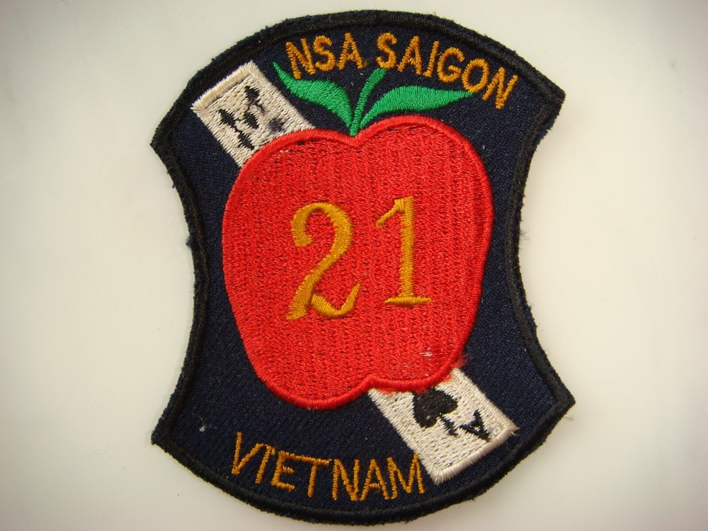 US NAVAL SUPPORT ACTIVITY SAIGON BARRACKS SHIP 21, VIETNAM WAR PATCH