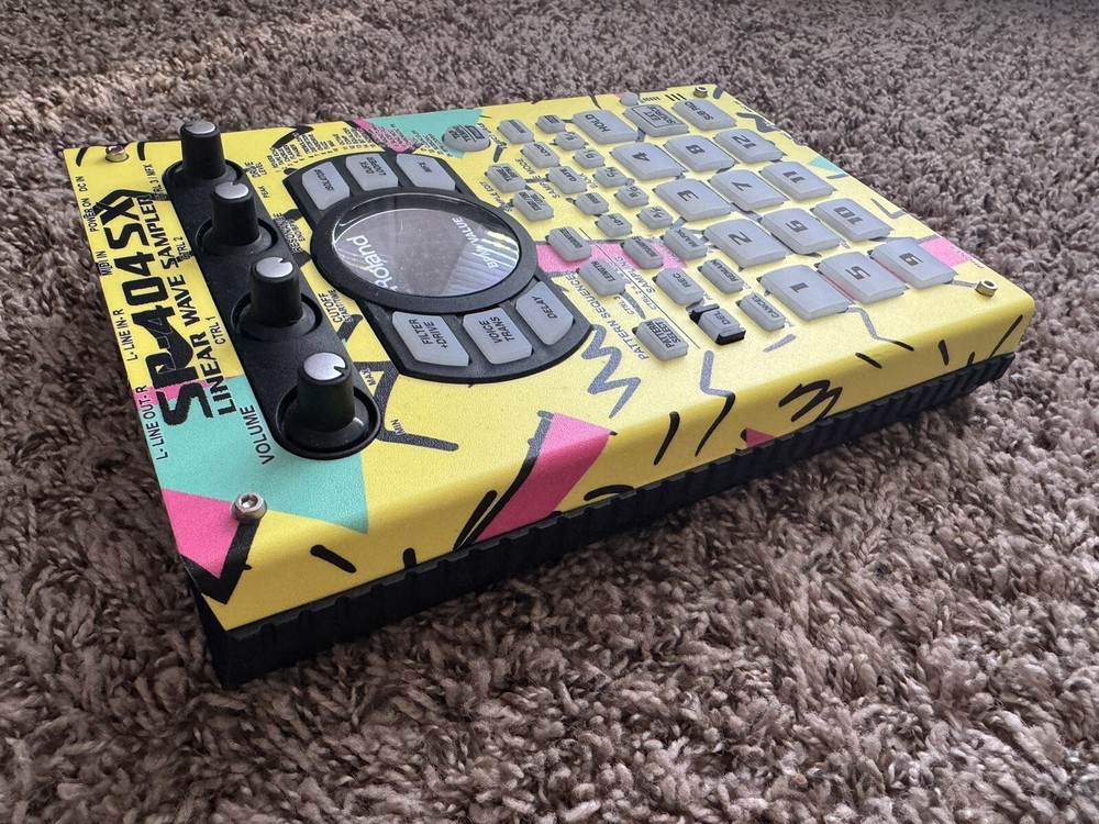 Roland SP-404SX Linear Wave Sampler w/ Custom Removable Skin