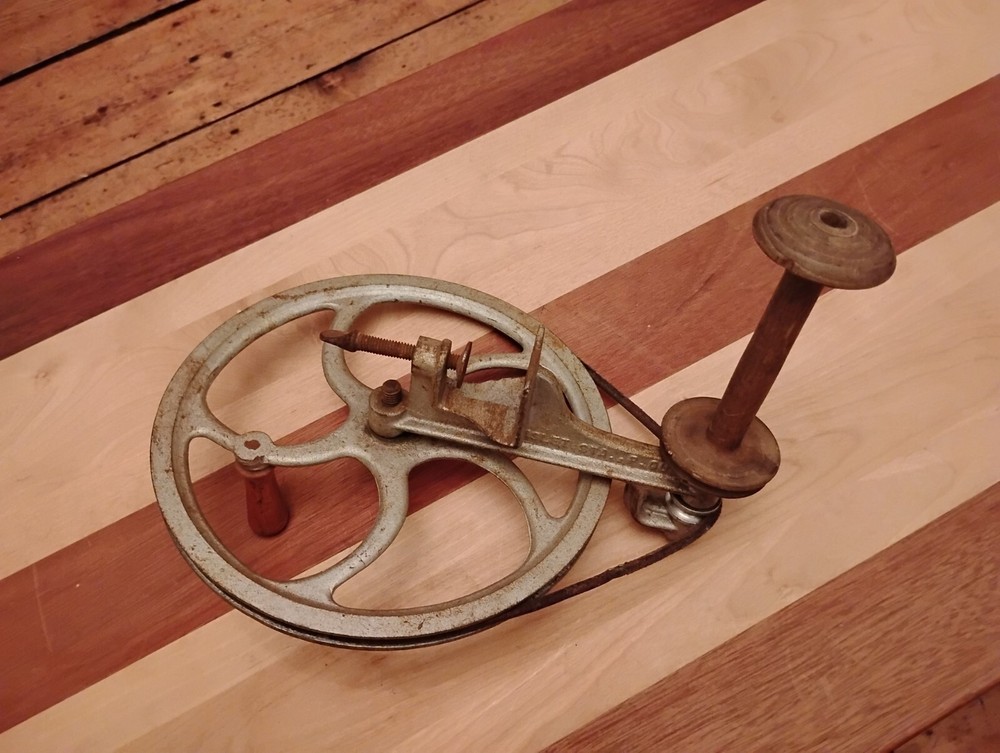 Antique Cast Iron Table Top Spool Winder Nilus Leclerc