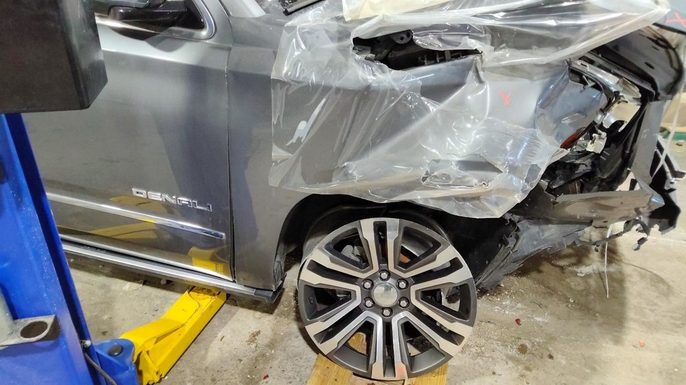 Passenger Camera/Projector Radar Unit Bumper Mounted Fits 17-22 ENCORE 1186376