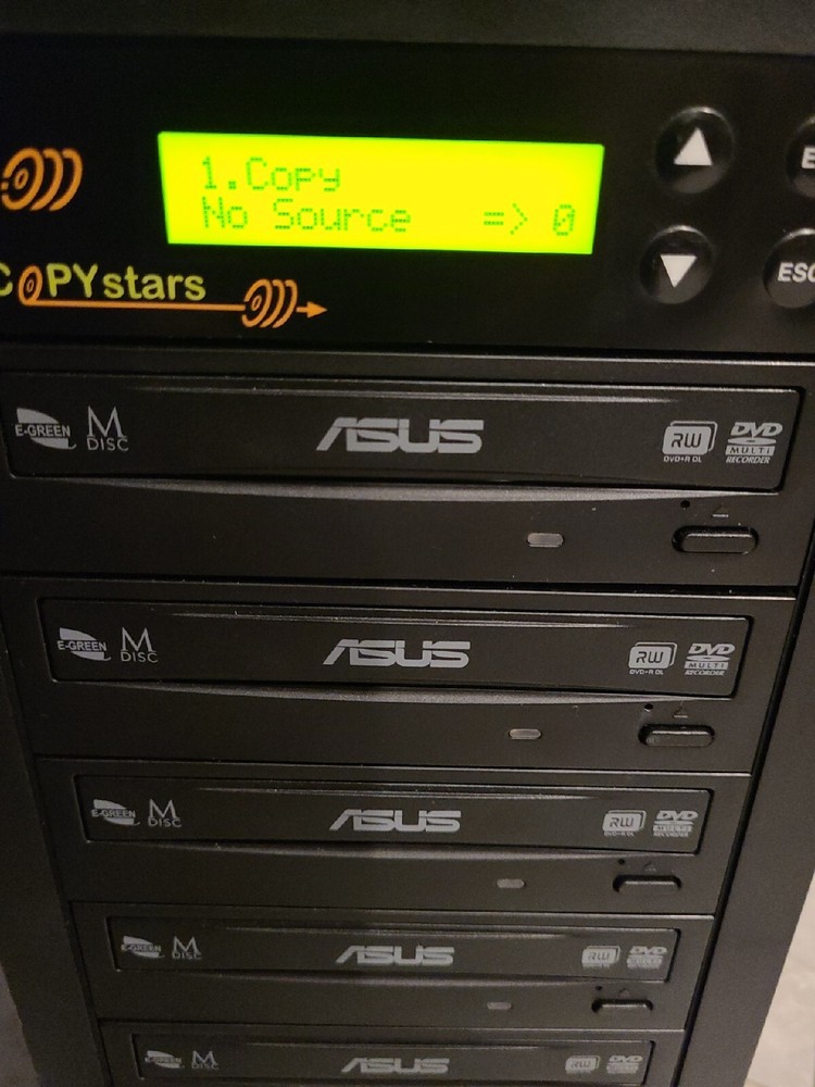 Copystar DVD Duplicator  11 A0111B