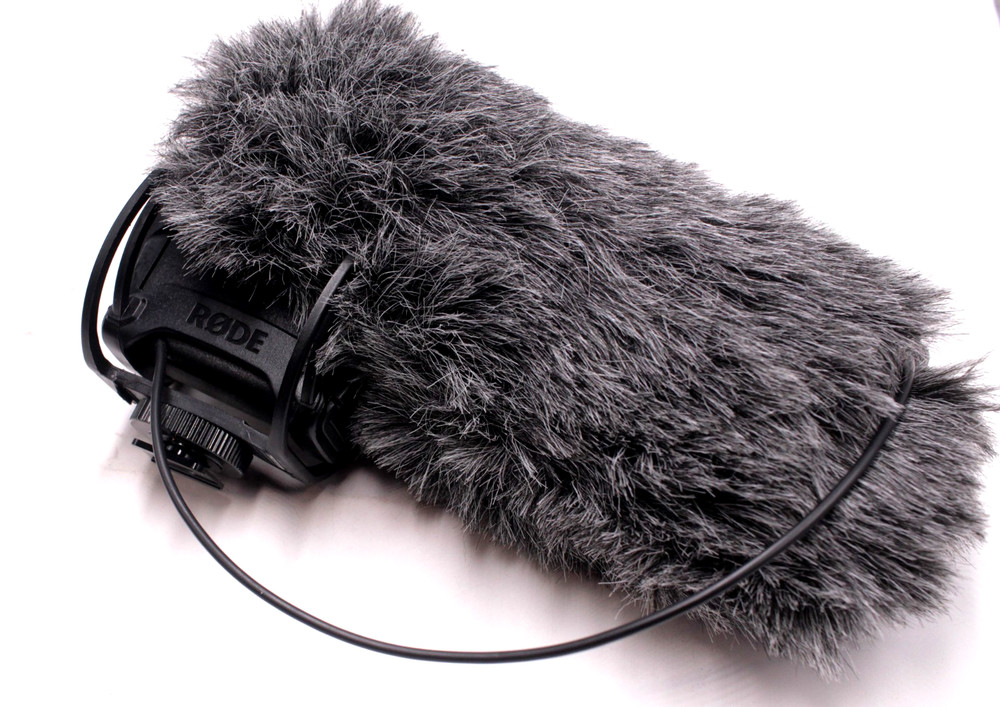 Rode VideoMic Pro On-Camera Shotgun Microphone - INCLUDES DEAD CAT