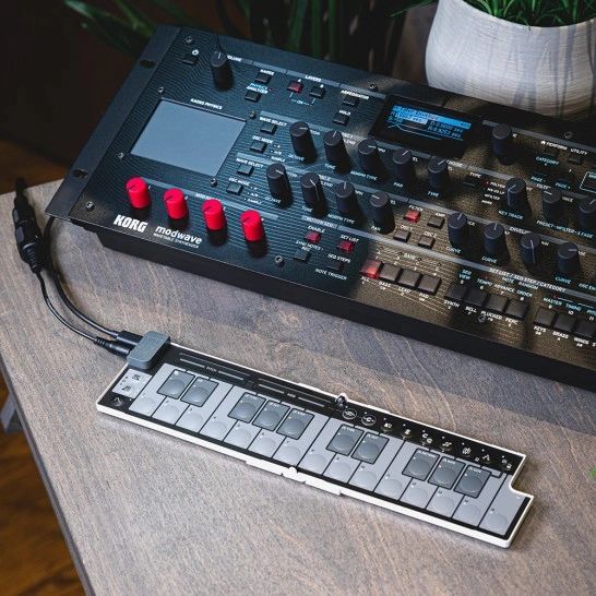 Korg nanoKEY Fold Keyboard. Beige.