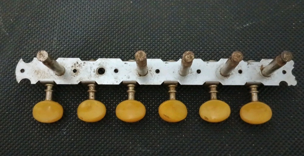 Vintage Guitar Tuners Inline Set