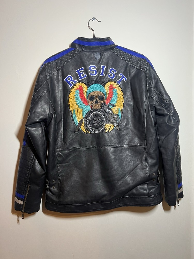 🇺🇸 “RESIST” Biker Jacket – Embroidered Motorcycle Style