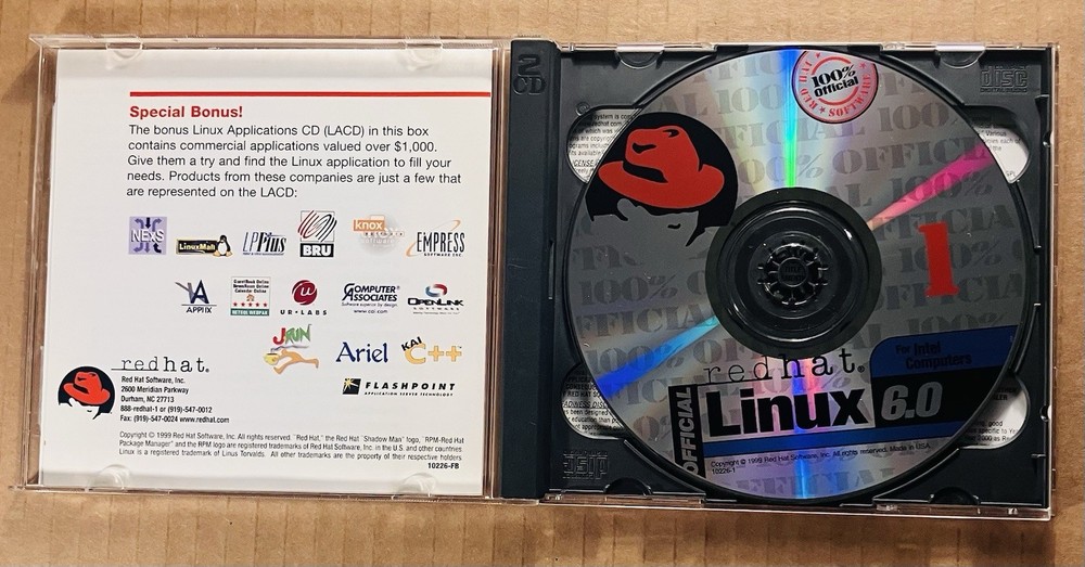 Red Hat Linux 6.0 OS for Intel PCs (2-CD, 1999) w Reg Code & Official User Guide
