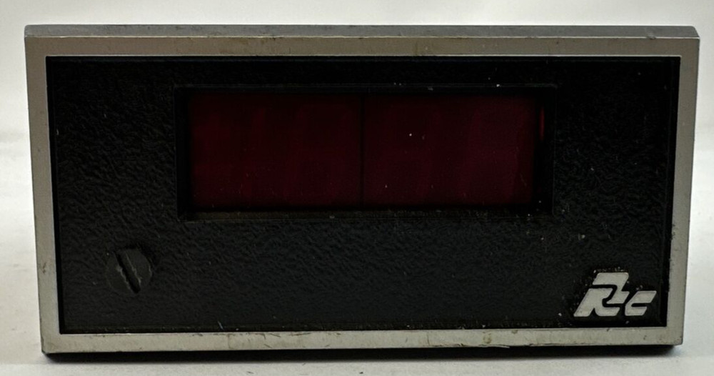 RED LION CONTROLS APLVD DC VOLT 4 DIGIT DISPLAY 115VAC