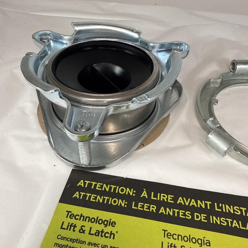 InSinkerator Badger 5 Lift & Lock Sink Flange, Lower Mounting Ring, & Plug New!