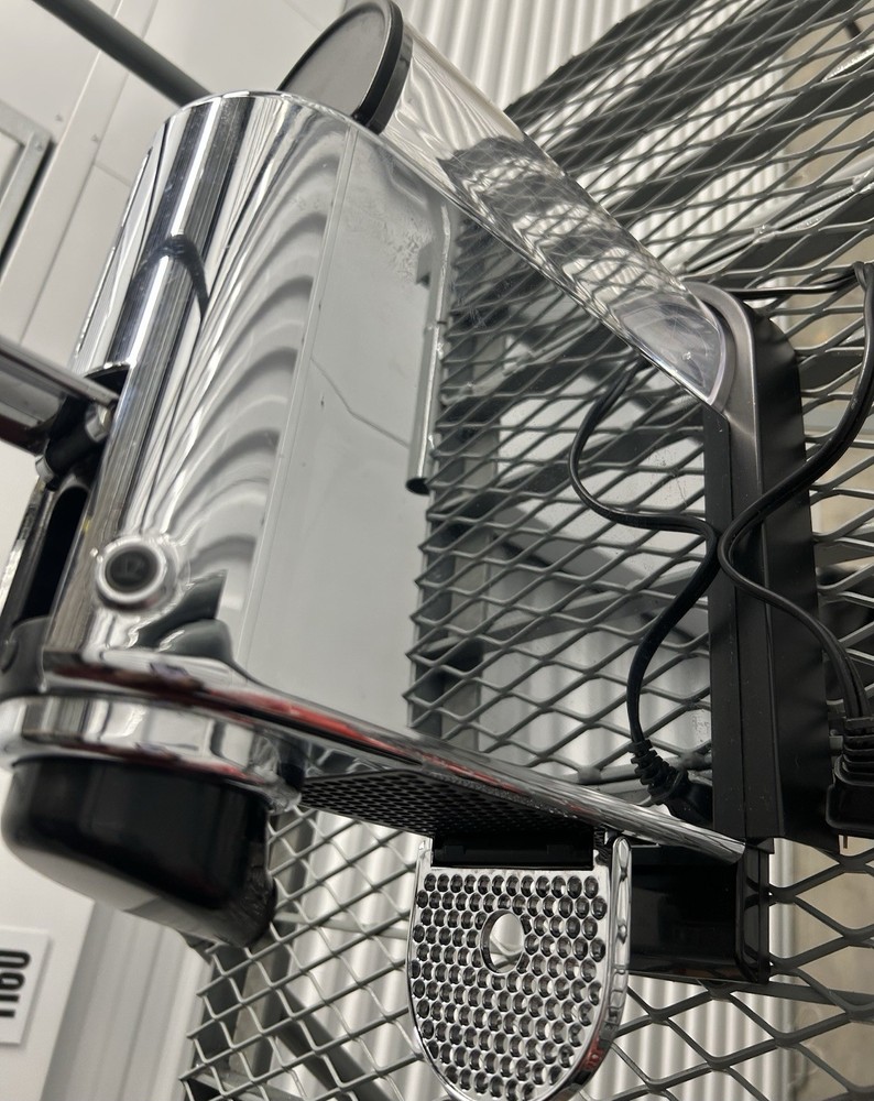 Nespresso C112 Citiz Espresso Machine - Chrome - READ Description*