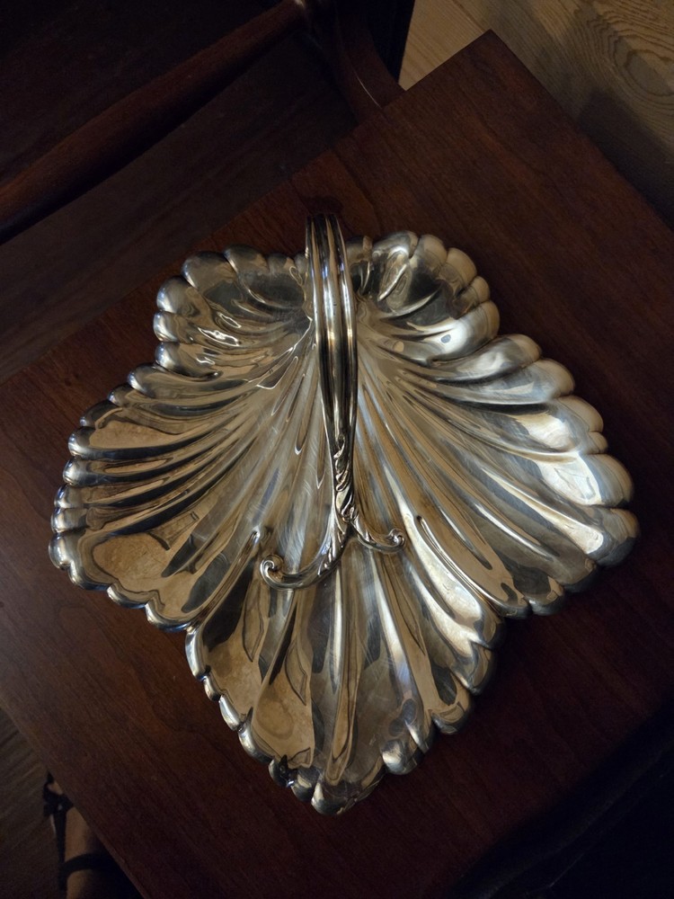 Vintage Large Leaf Serving Dish/Tray Silverplate By Wallace