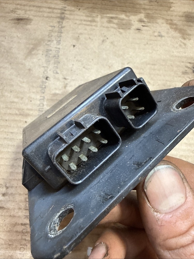 Mercruiser 4.3 Alpha ignition module 861251-1