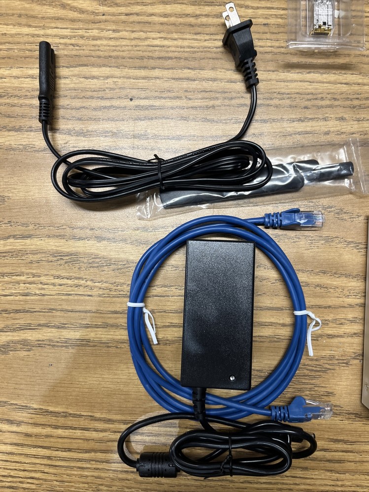 SamKnows Whitebox 9 Internet Speed Monitor