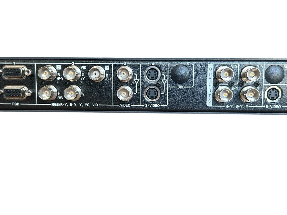 Extron USP 405 Universal Signal Processor