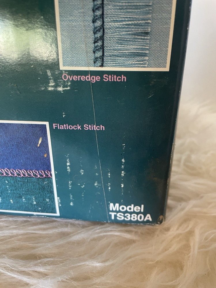 Singer Tiny Serger Electric Overedging Machine Sewing TS380A Tested Working