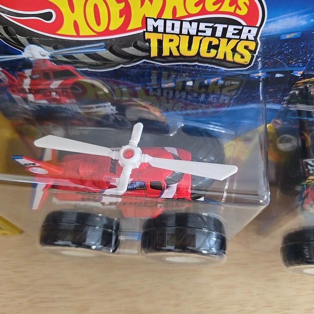 Hot Wheels 2026 MONSTER TRUCKS HELICHOPPER Chopper & AIRPLANE Mode Bundle Set