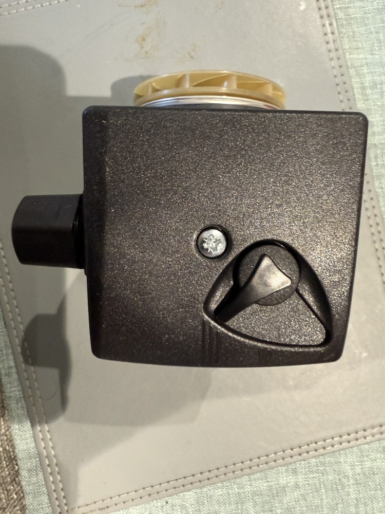 Worcester 8716119827 SBi/Danesmoor/Heatslave Grundfos 59200160 Pump 87161135940