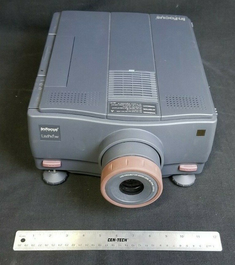 InFocus LCD Projector Lite Pro 580 with Case