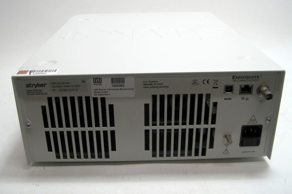 Stryker X-7000 Endoscopy Light Source X7000 379 Hours