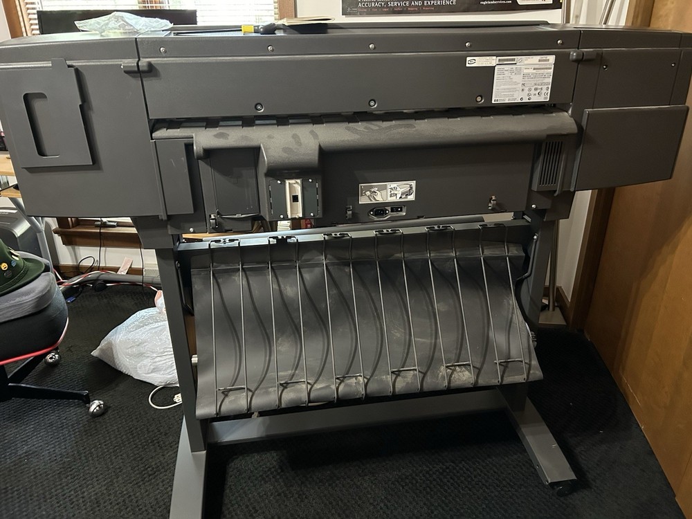 HP DesignJet 1050c Large Format Color Plotter