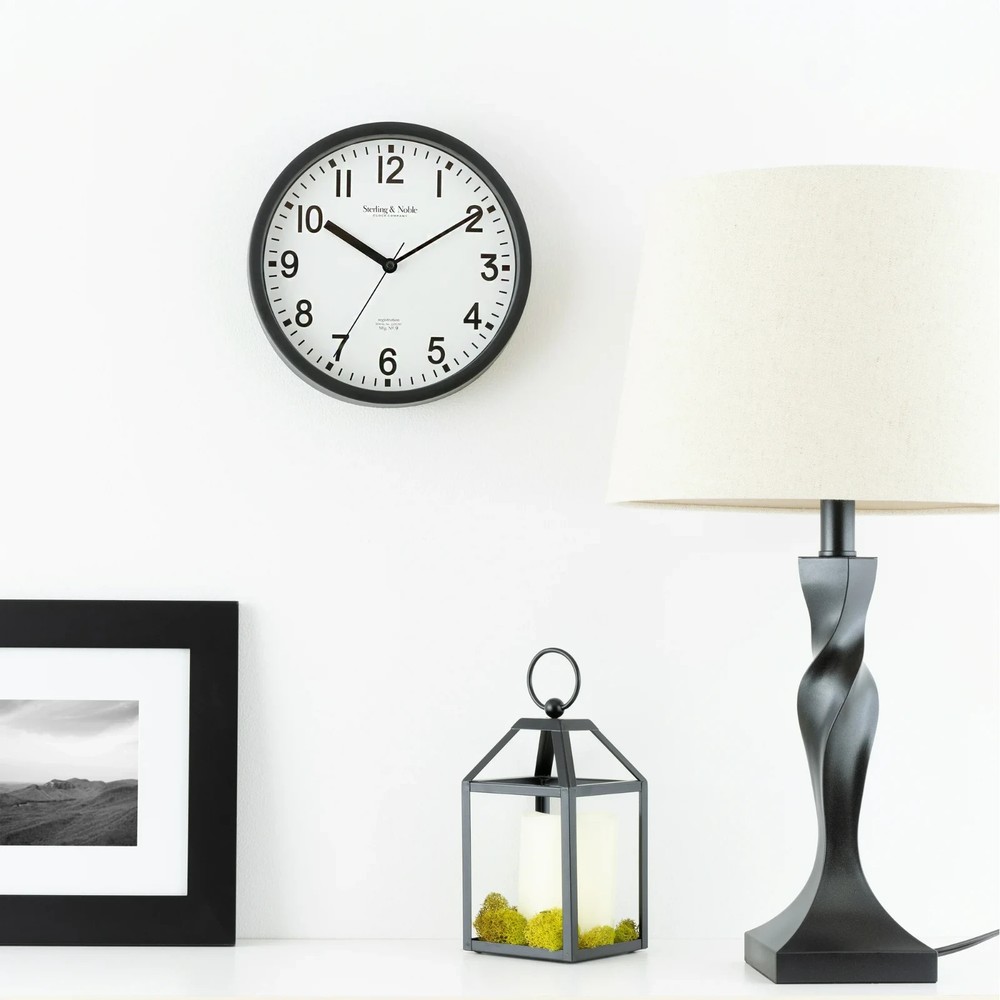 Mainstays Basic Indoor 8.78" Black Analog Round Modern Wall Clock