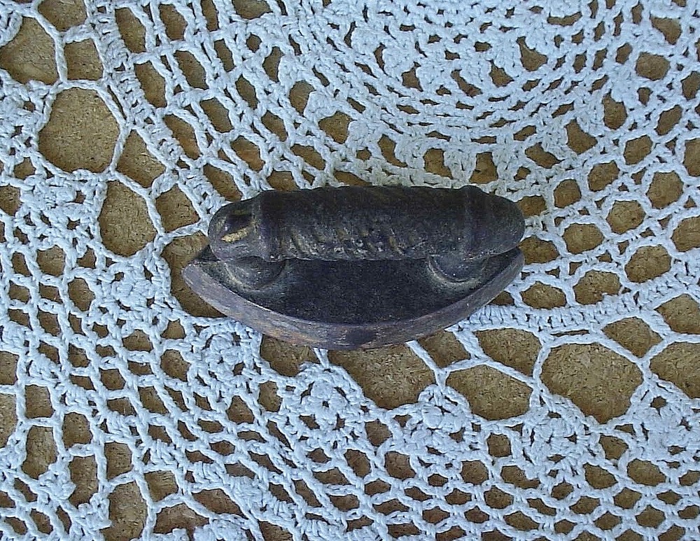 Small Cast Iron Flat Clothes Iron 3 1/2"