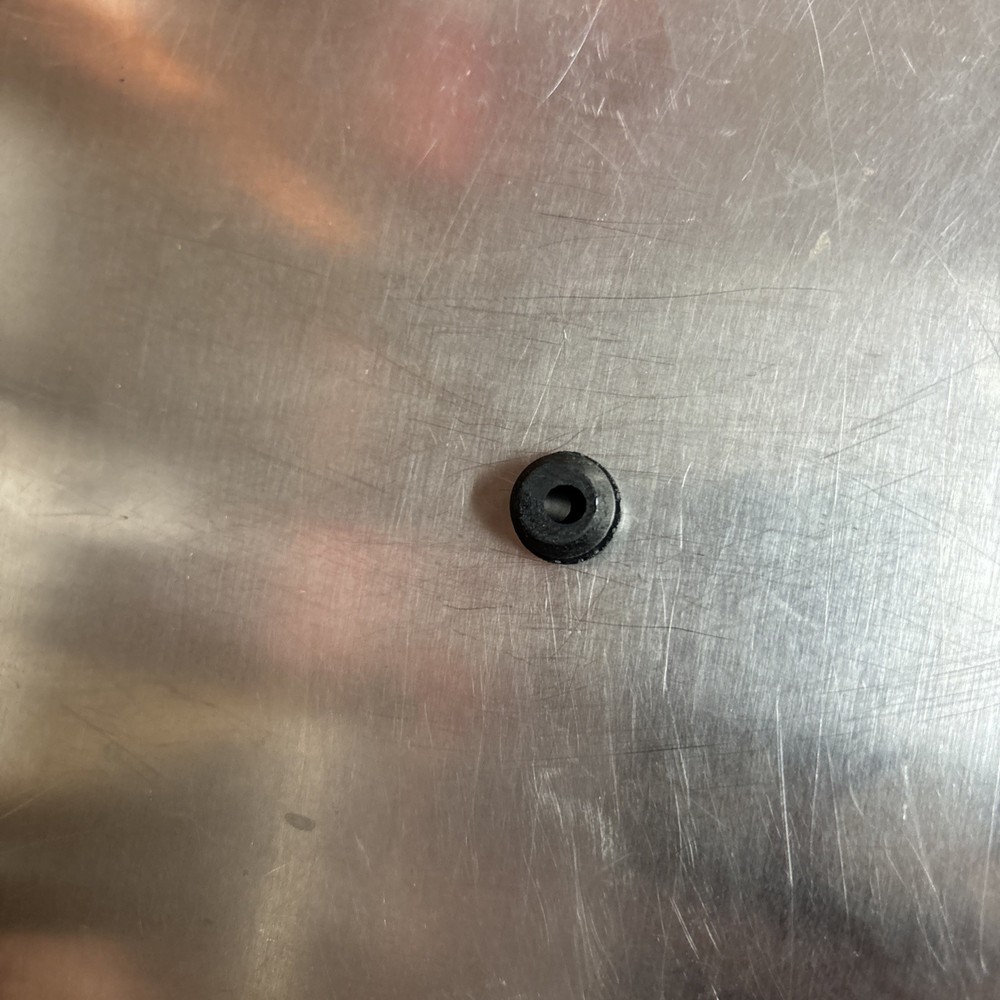 Echo Grommet. Part 13211511130