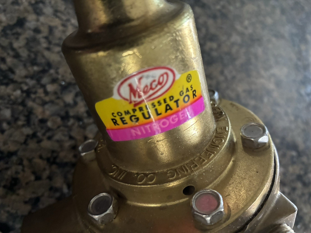 MECO P-600 MODERN ENGINEERING 3000 PSI