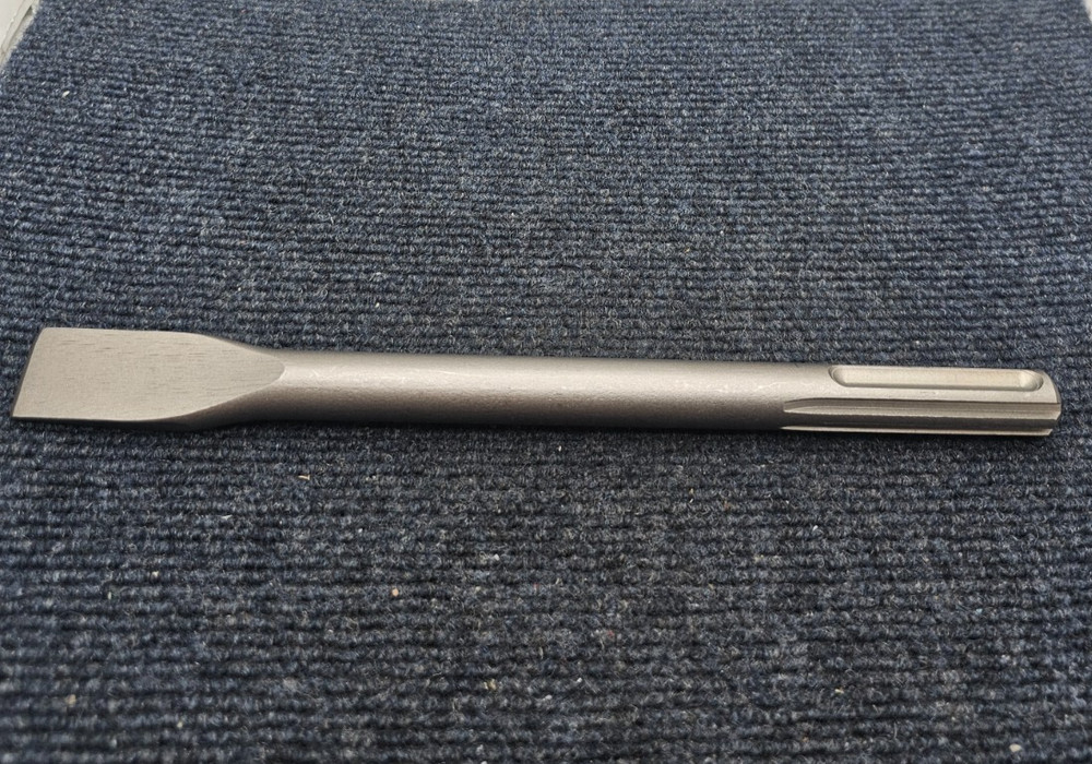 Small Flat Chisel - Precision Tools for Masonry & Carving  11" x .73"