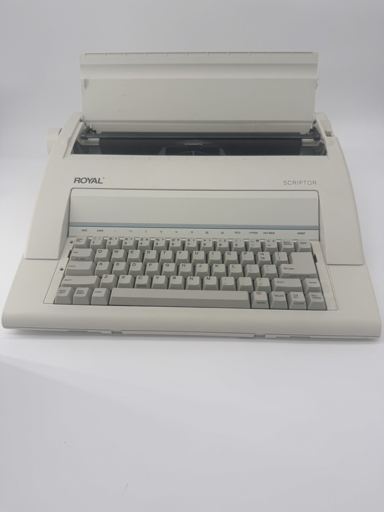Royal Scriptor Portable Electronic Typewriter 13" 69149V Model AX-150